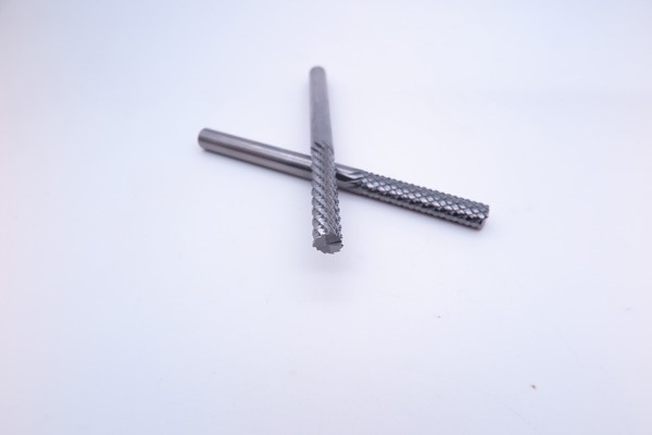 如何能够更好的维护钨钢铣刀?